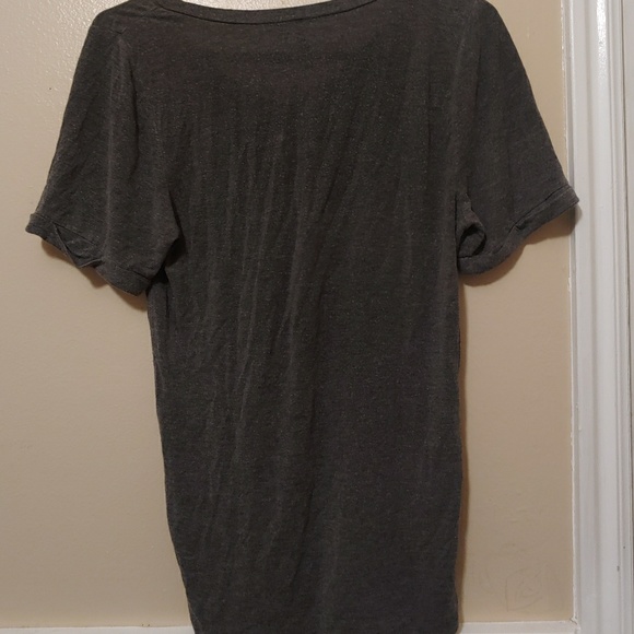gray tee - Picture 3 of 3
